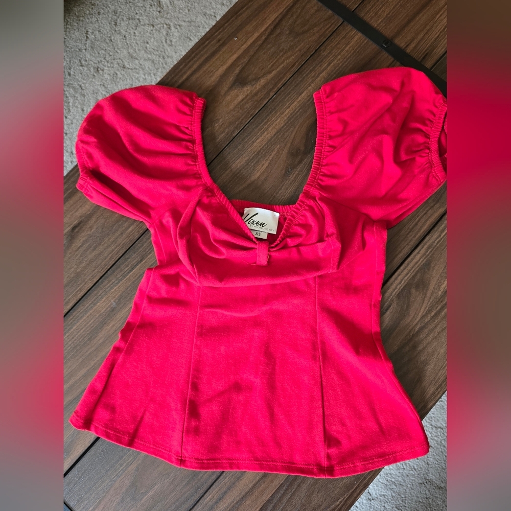 Powder Puff Tops from Vixen by Micheline Pitt. Xs